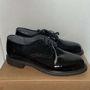 CAPPS dress shoes size 8.5